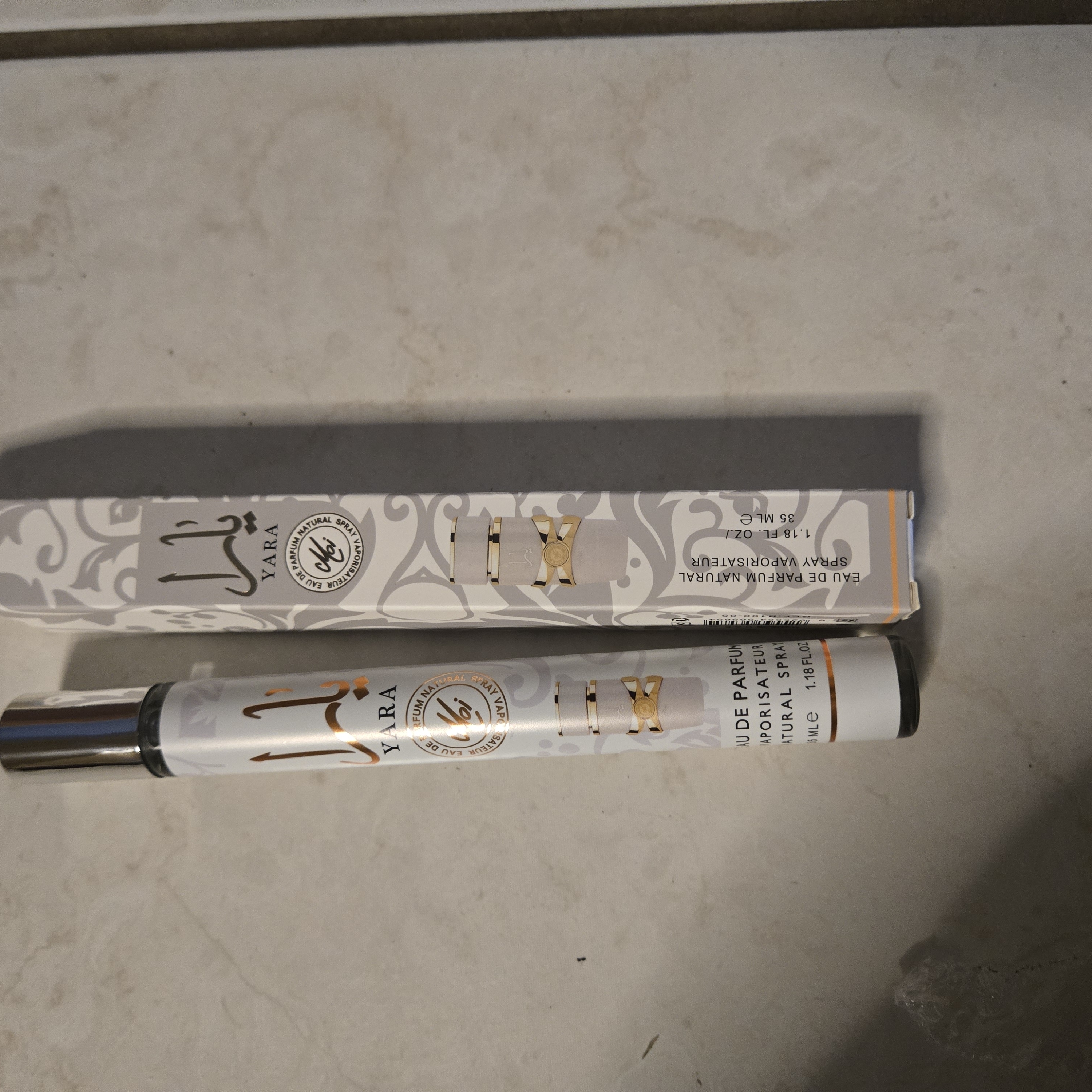Vara Eau De Parfum Spray Vara Eau De Parfum Spray